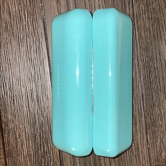 Tiffany and Co. eye glass case - Picture 3 of 3